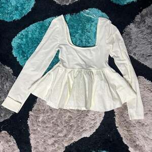 Silence + Noise White Long Sleeve Peplum Top, Size Small